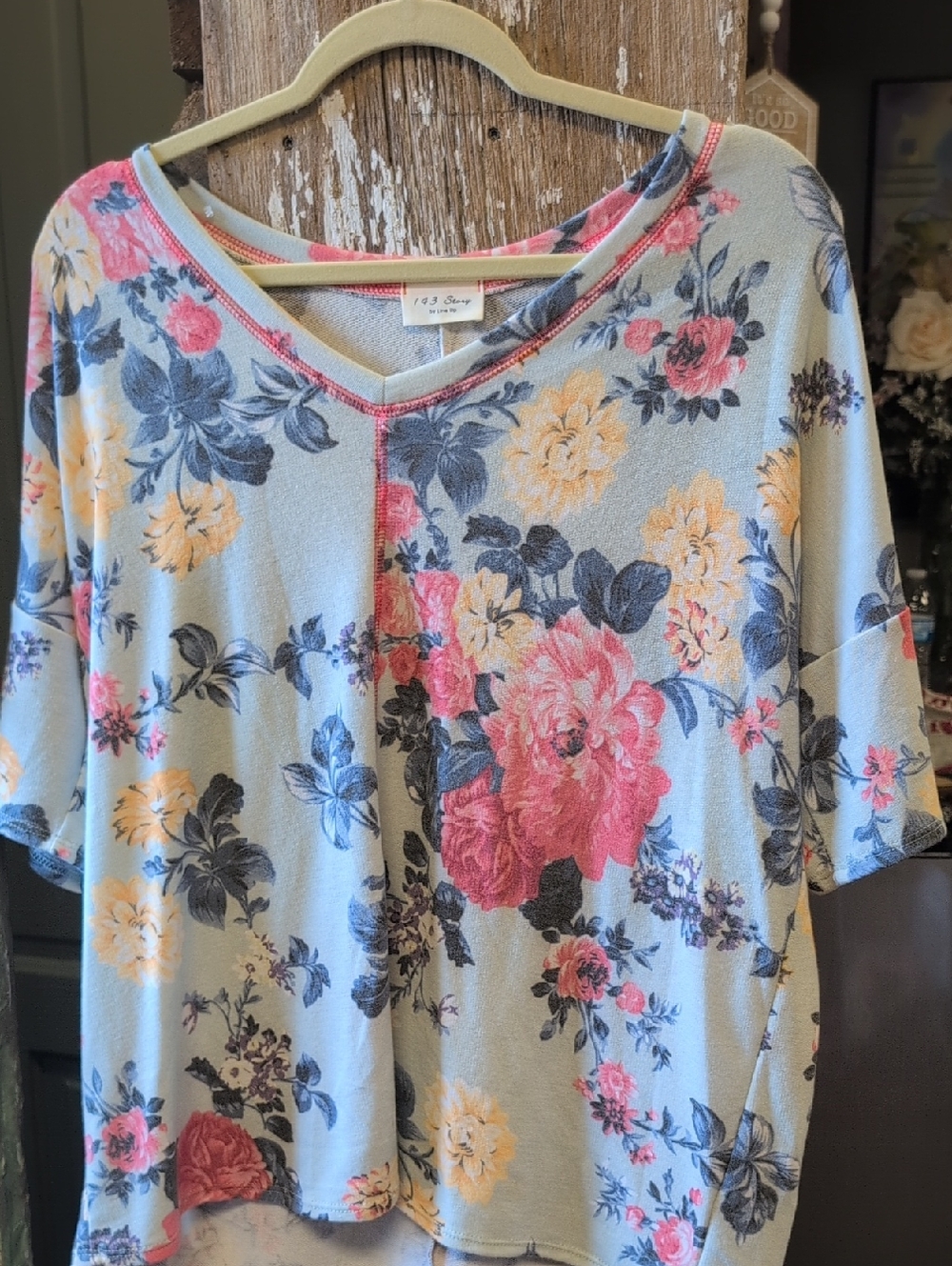 1.4.3. Story by Line Up Powder Blue Floral V-Neck Short Sleeve Tee